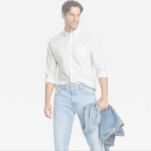 Men's Slim Fit Long Sleeve Button-Down Shirt - Goodfellow